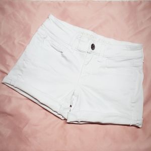 American Eagle Midi shorts